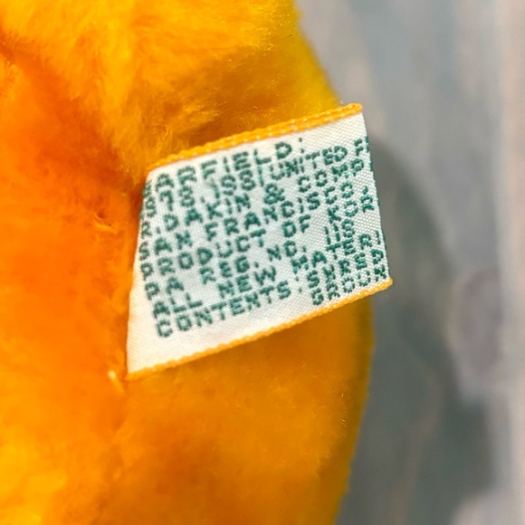 Vintage R. Dakin & Co Garfield Cat Grad Stuffed Plush Graduation Cap 1978 1981 - Picture 8 of 9